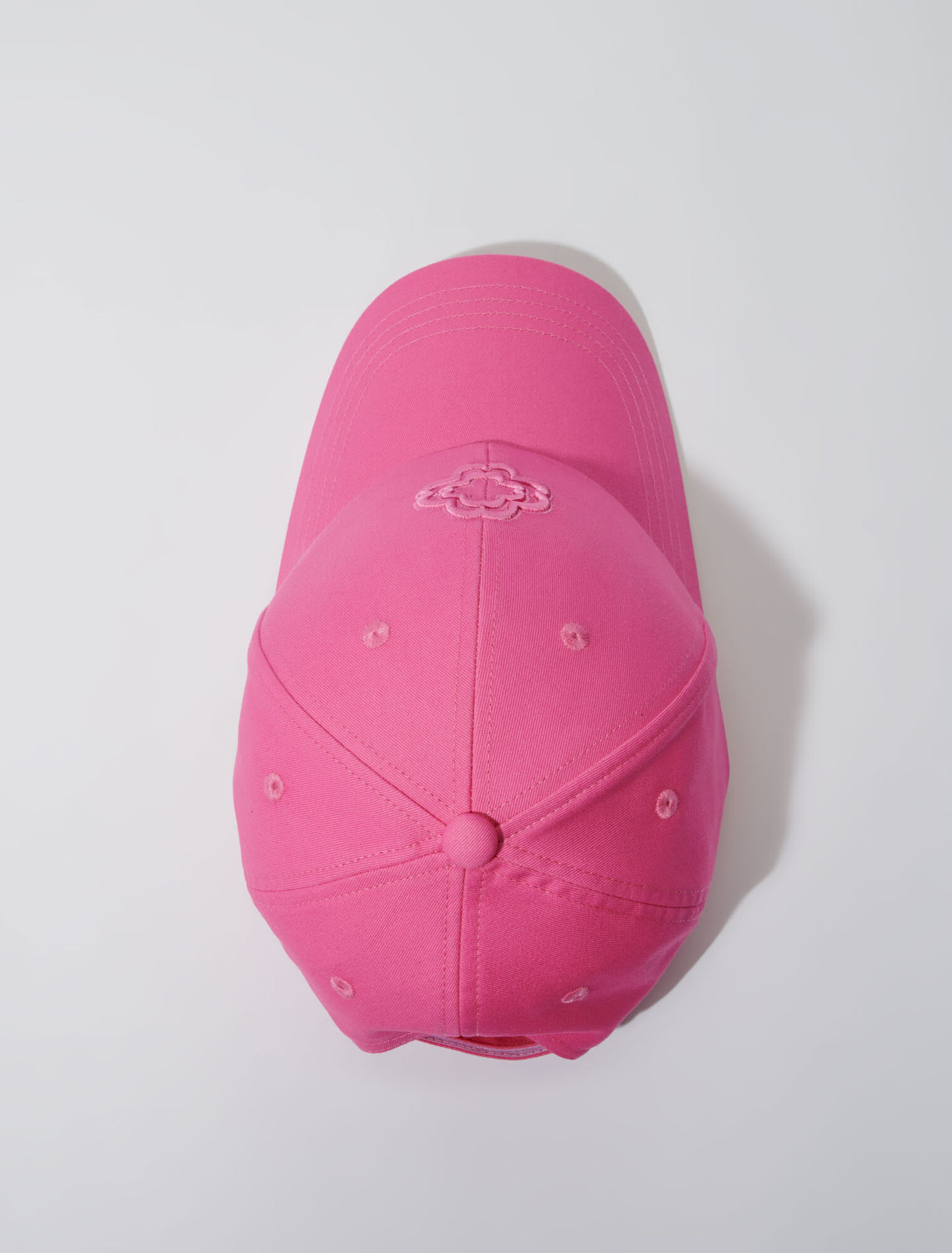 Clover cap