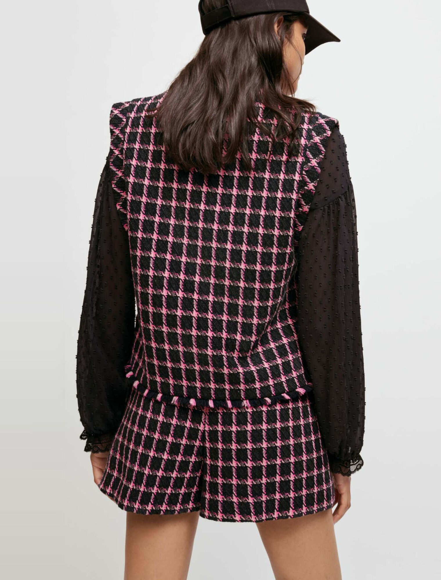 Sleeveless plaid top