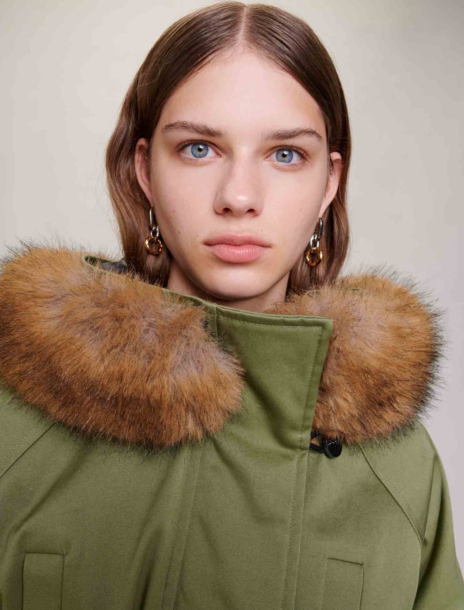 Short hooded parka