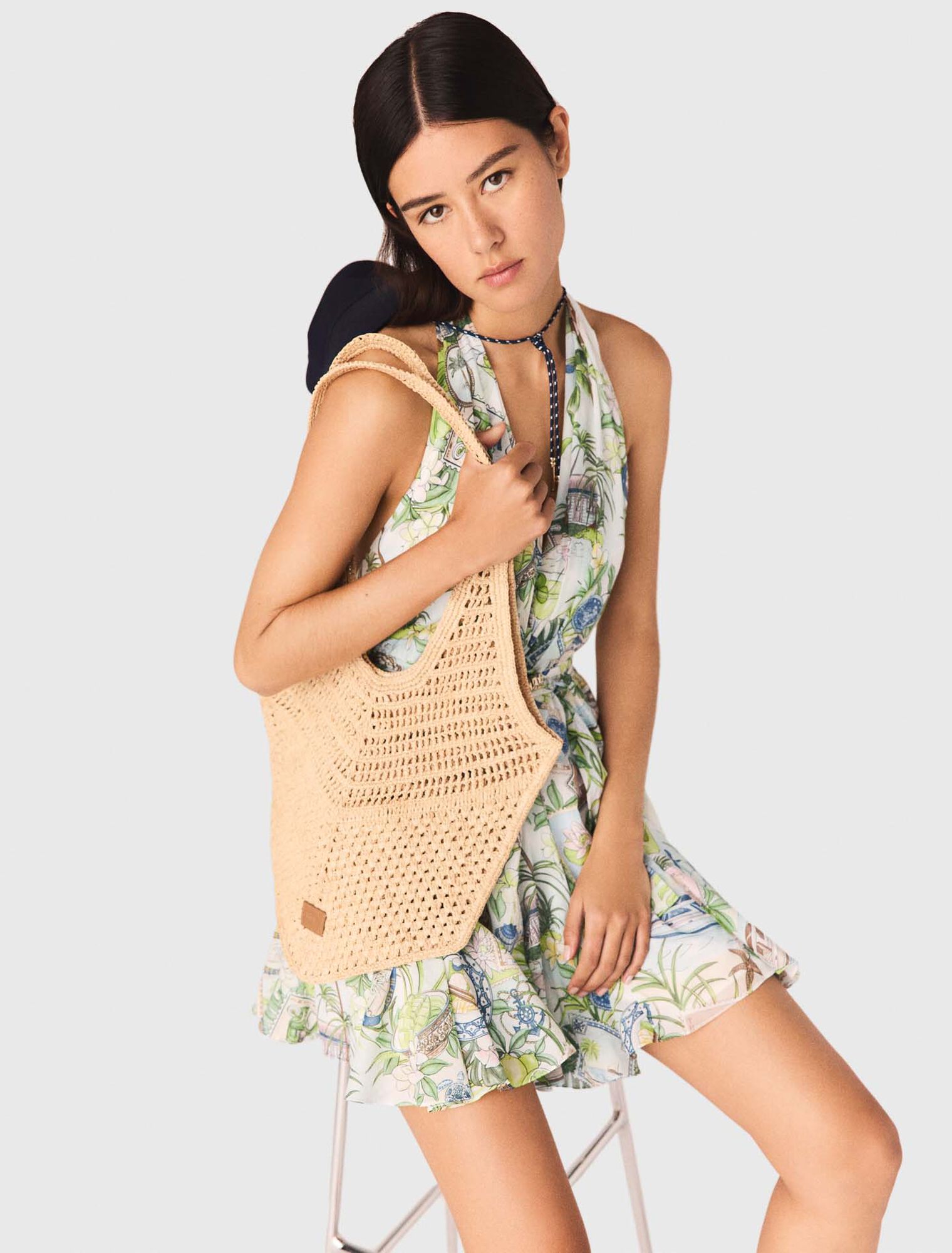 Natural raffia bag