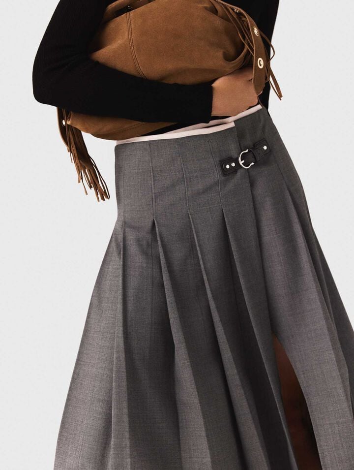 Long pleated skirt Long pleated skirt