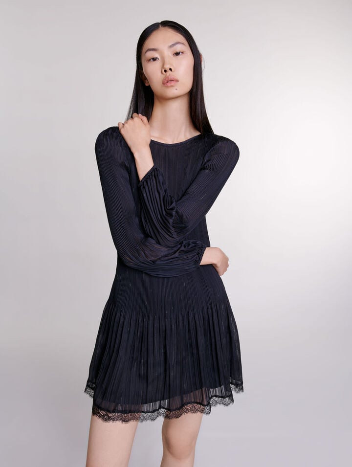Short pleated dress