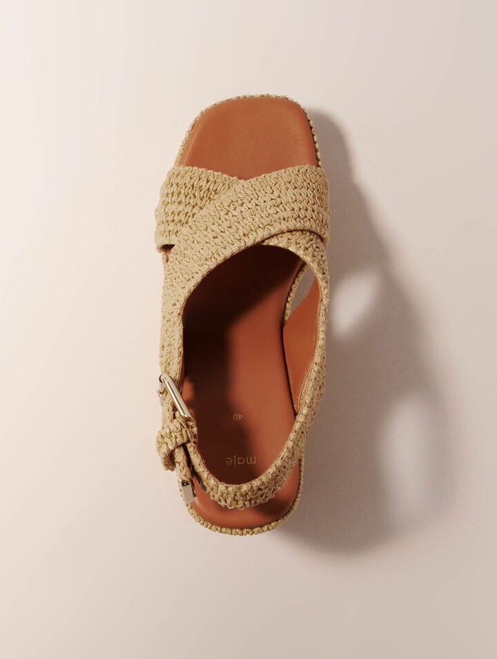 Wedge sandals with raffia effect