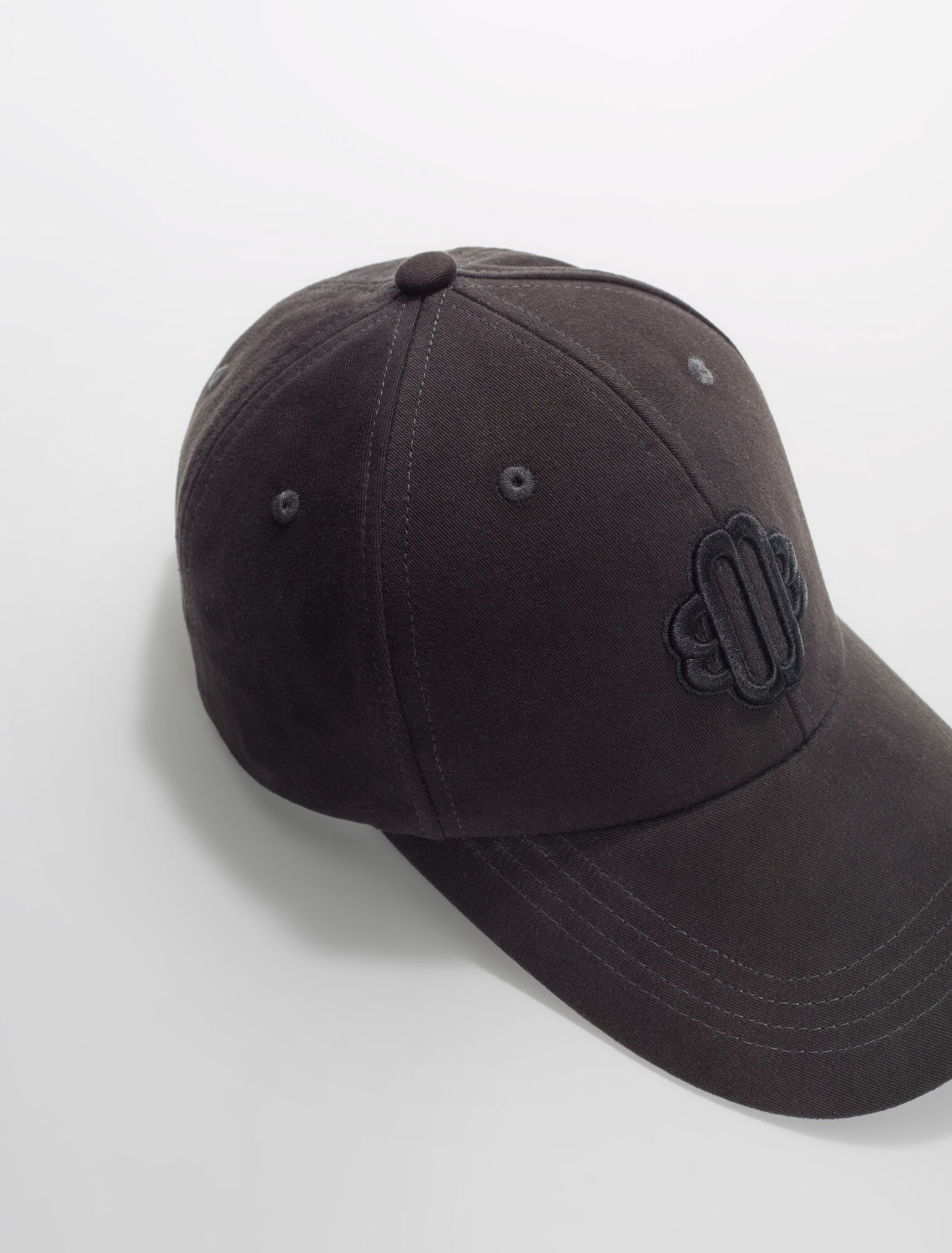 Clover logo cotton cap