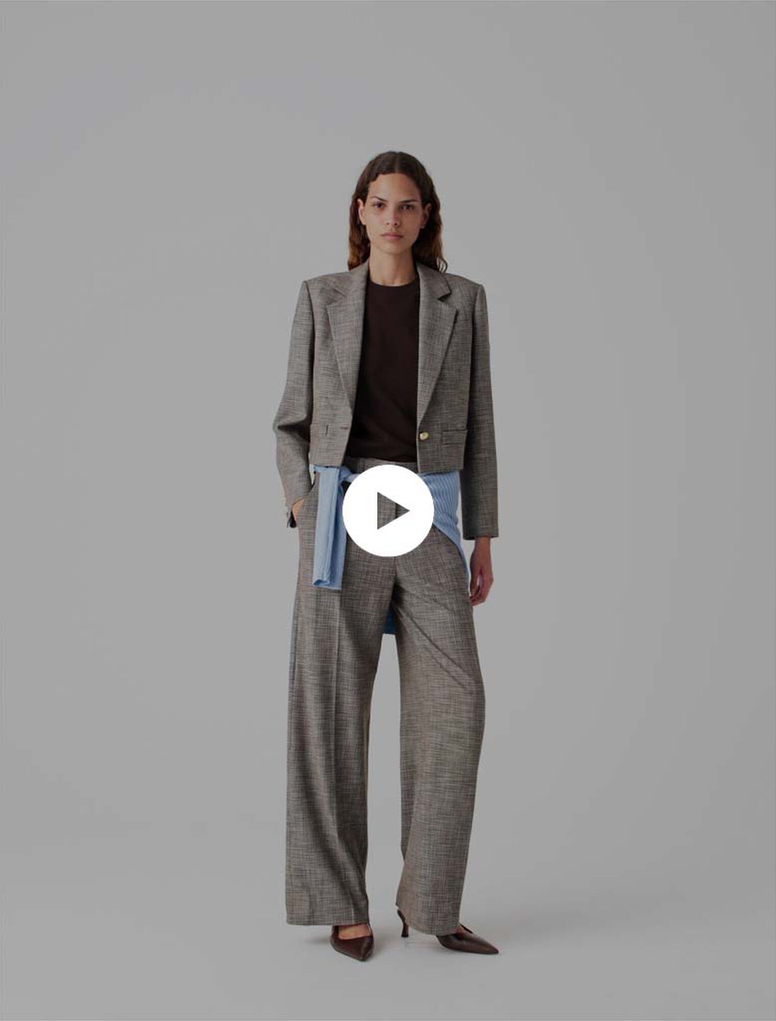 Short checked suit jacket