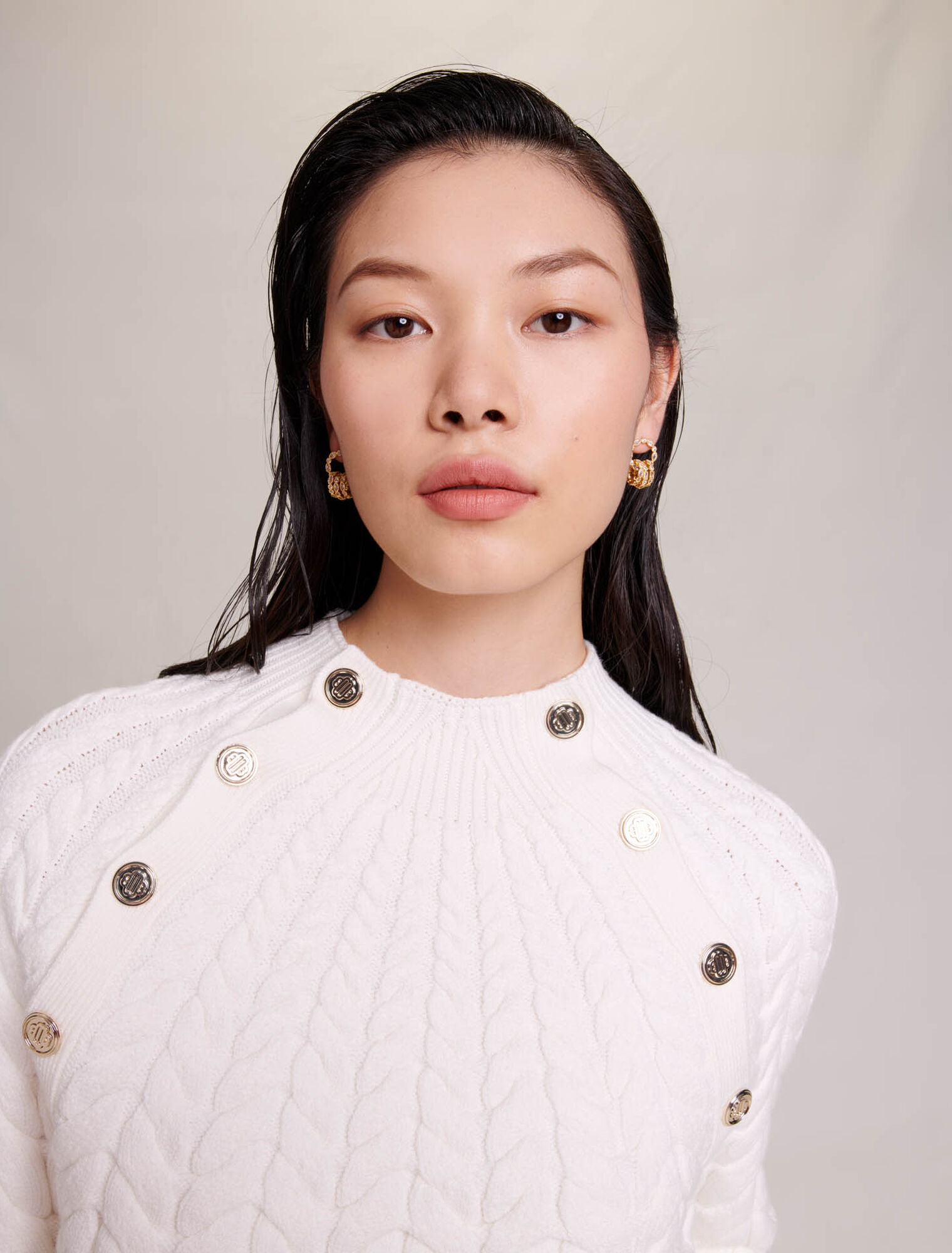 Cable knit jumper