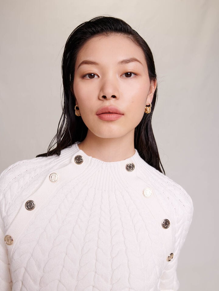 Cable knit jumper