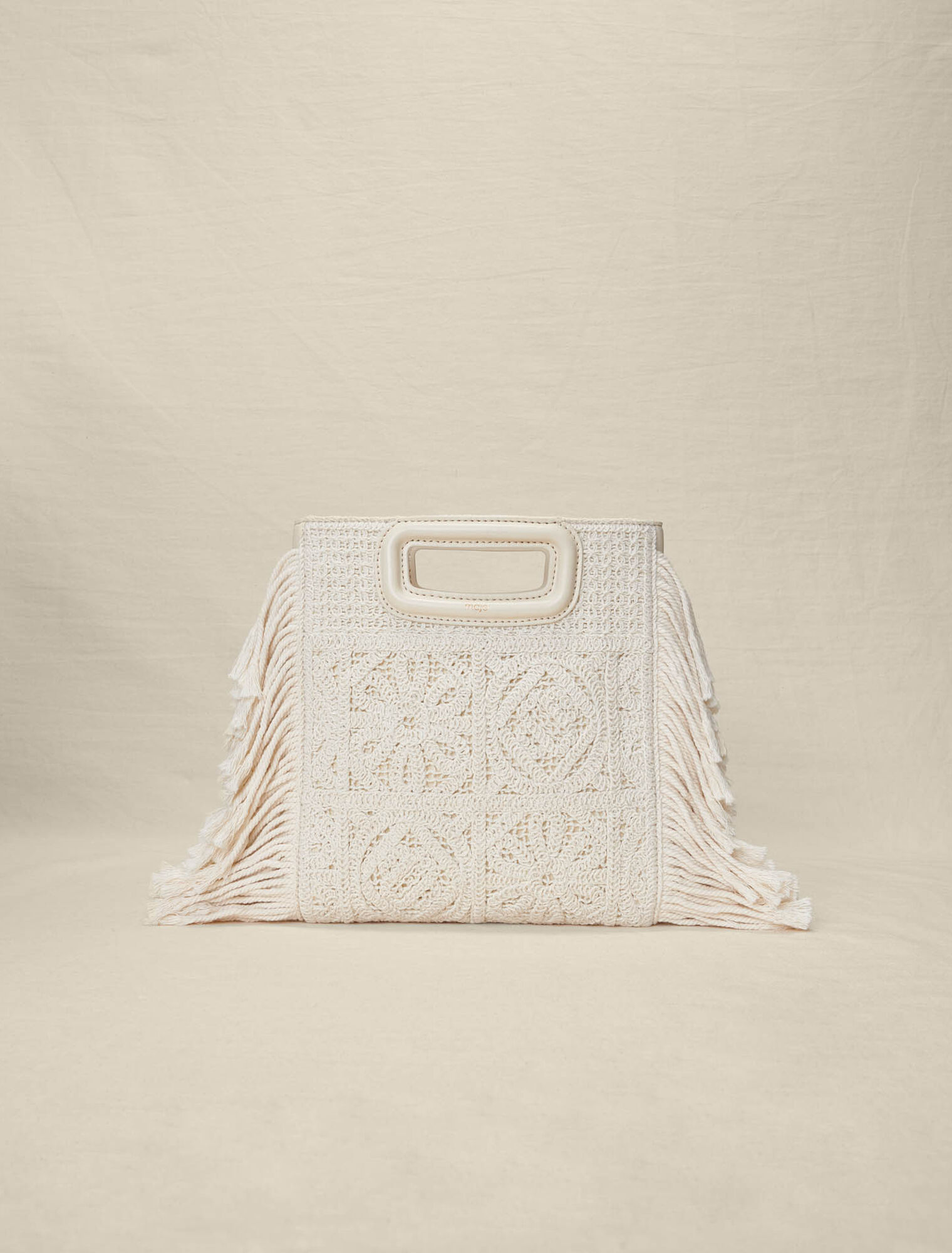 Crochet M bag