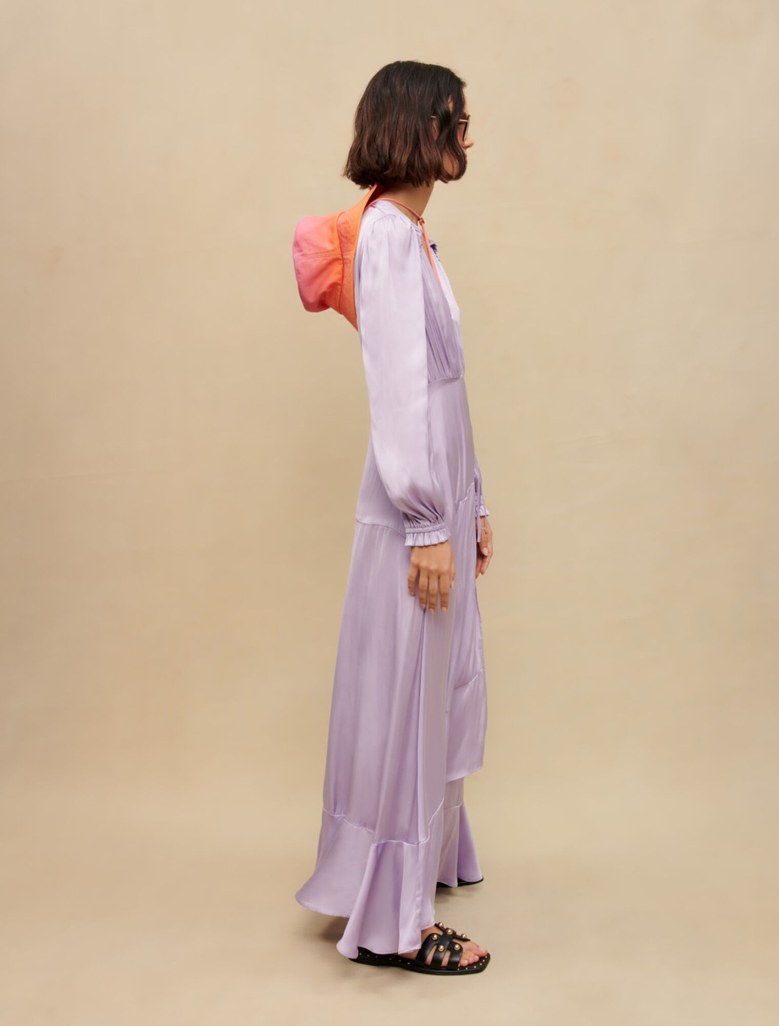 Long fluid satiny dress