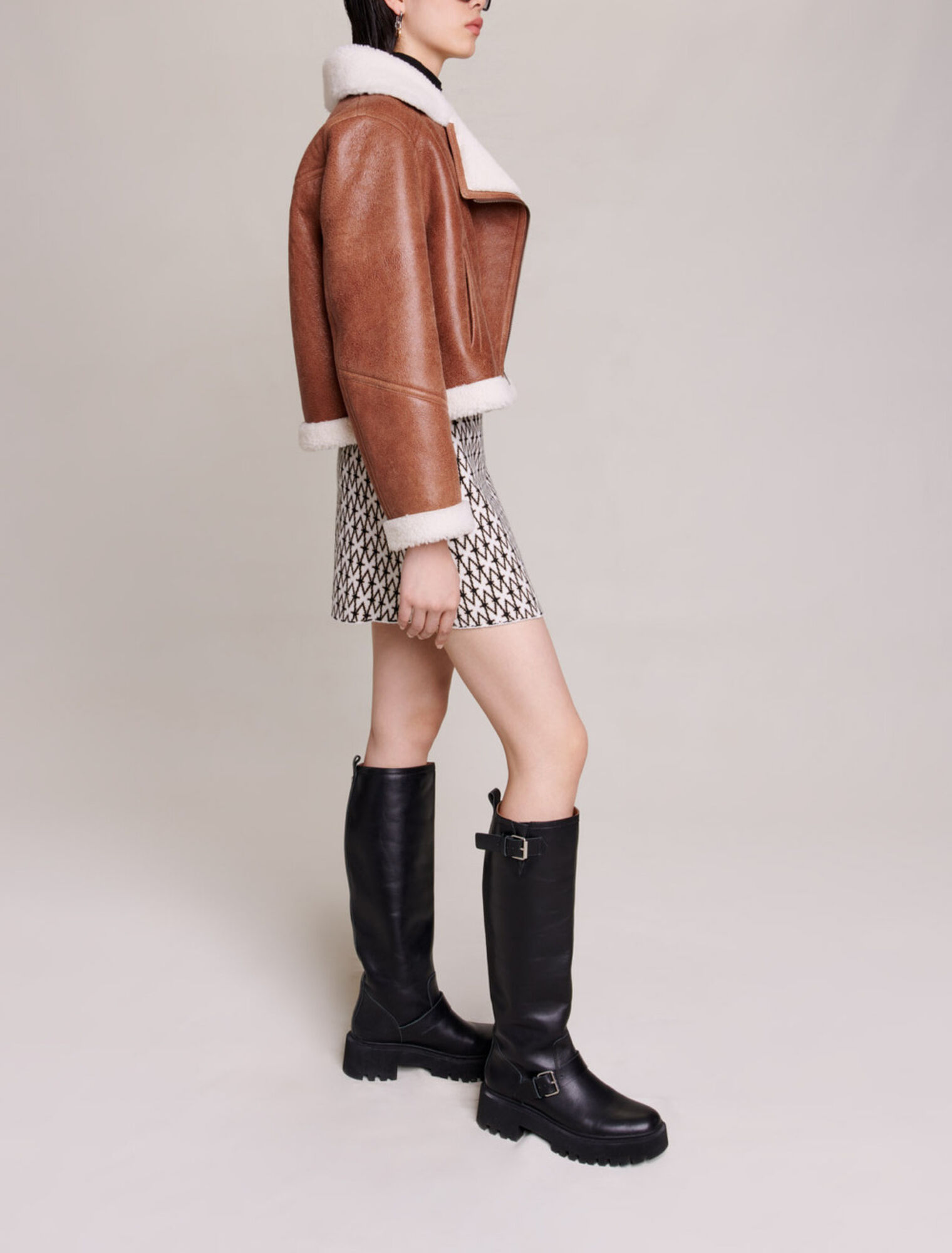 Short lambskin leather jacket