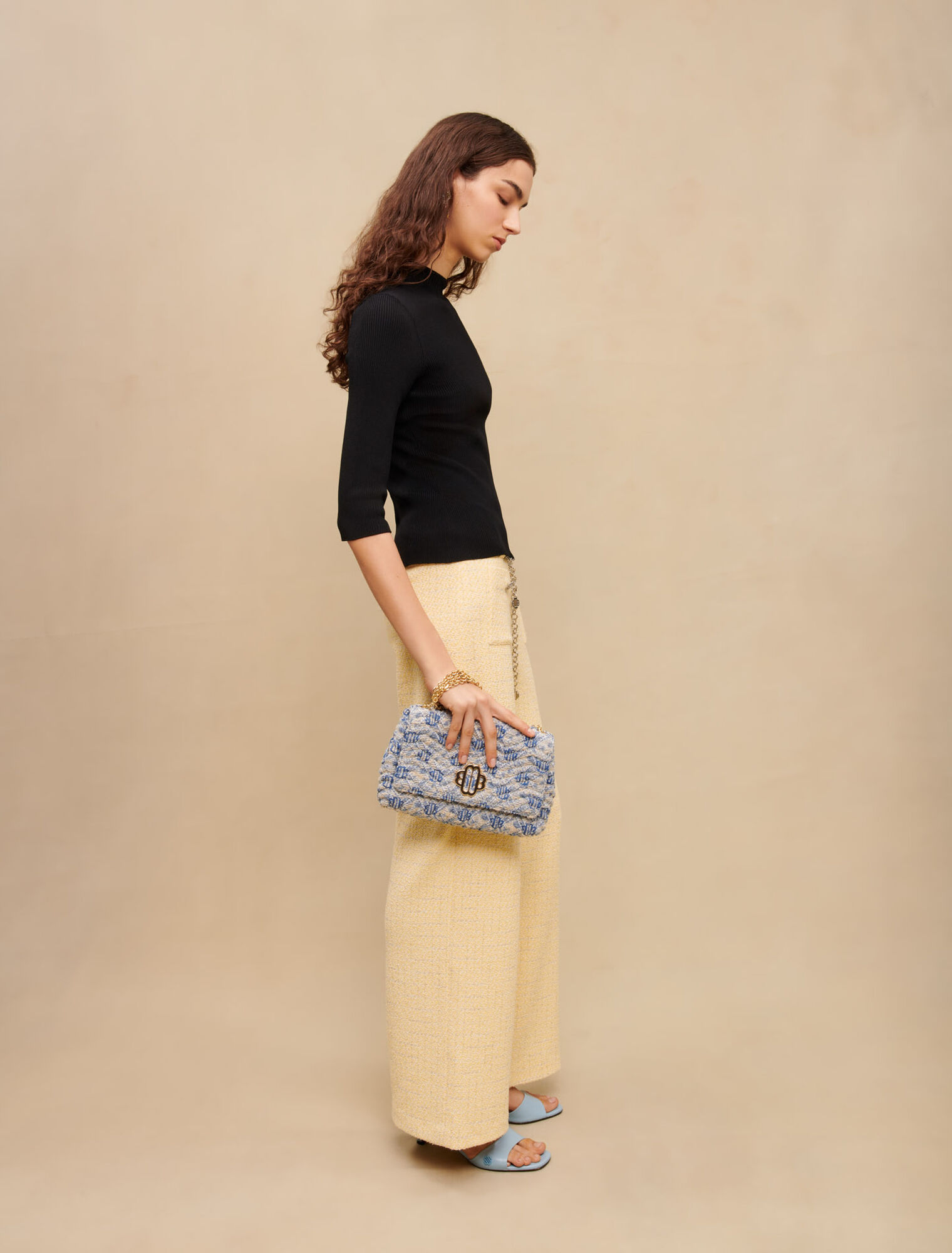 Ribbed top with openwork detail