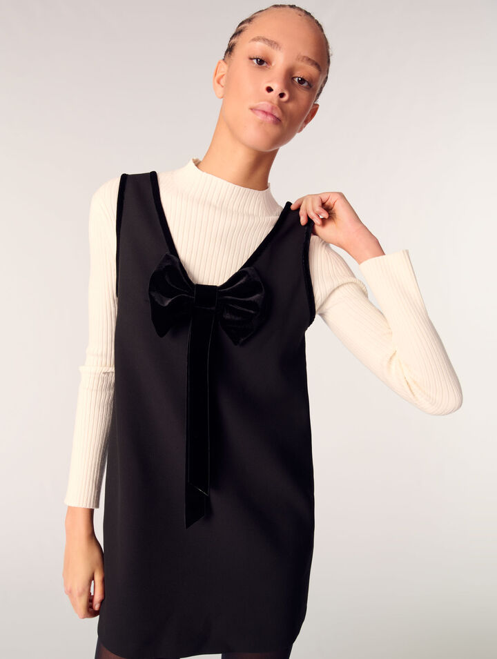Pinafore mini dress with velvet collar