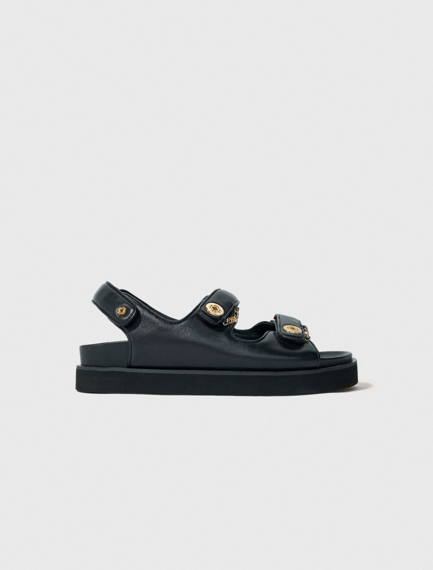 Flat leather sandals