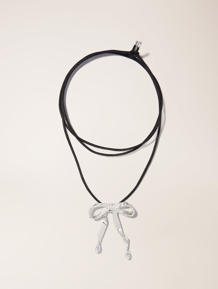 Silver bow necklace