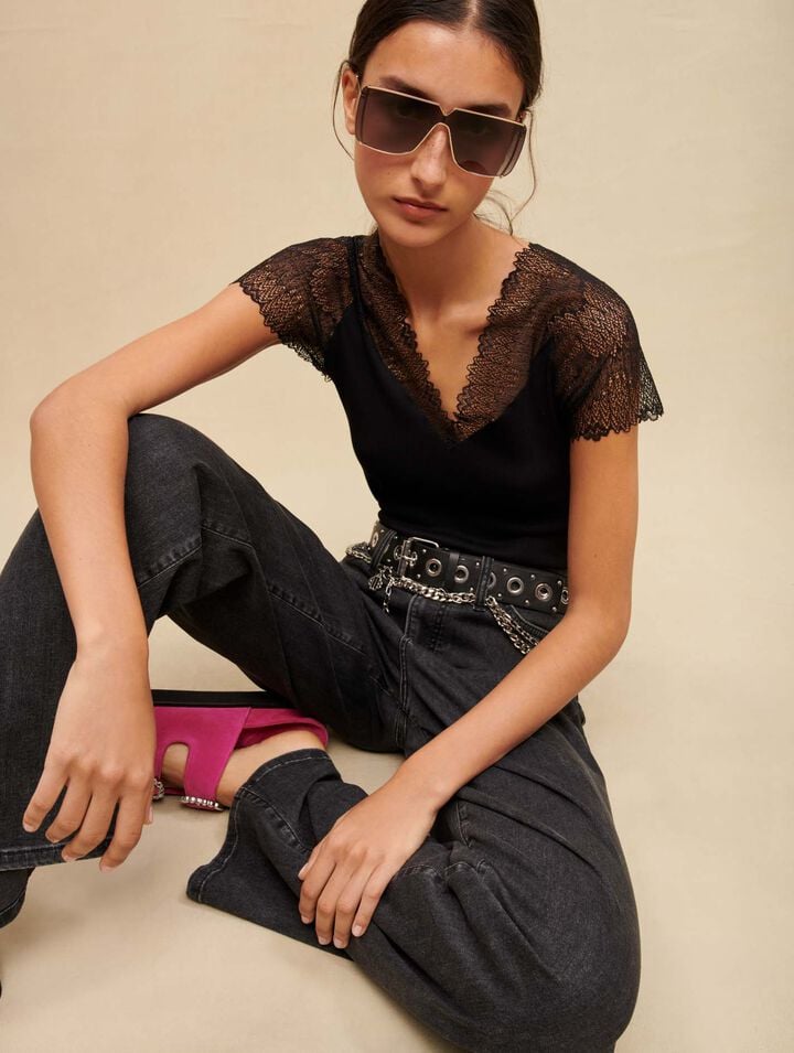 Jersey top with lace trim