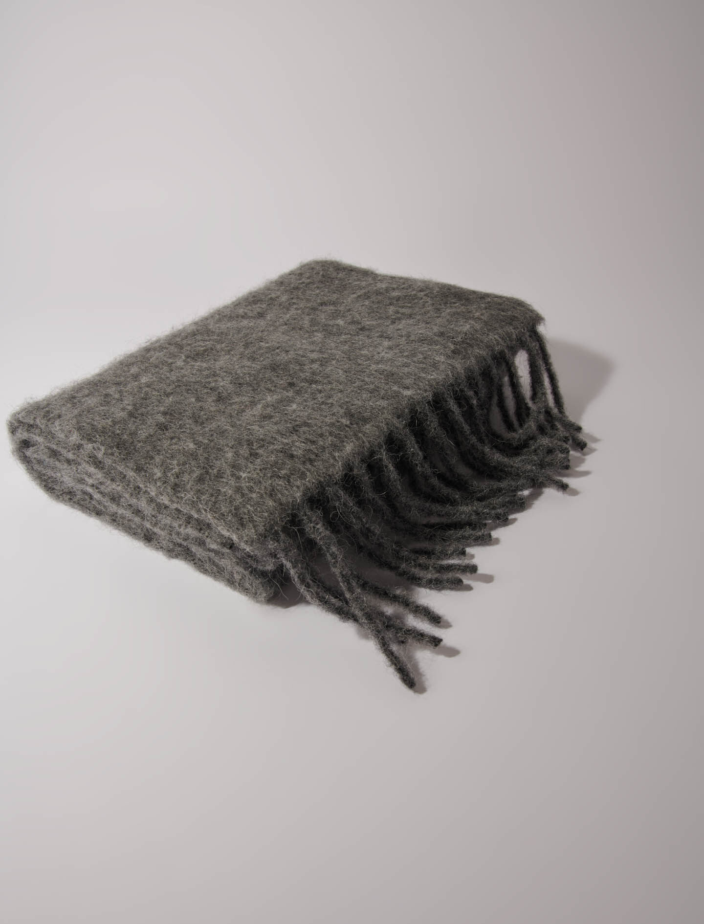 マフラー・ストール TATIANA Shadow Plaid Wool Blended Muffler MF8127 Designer fashion, Seoul-fully created | W Concept