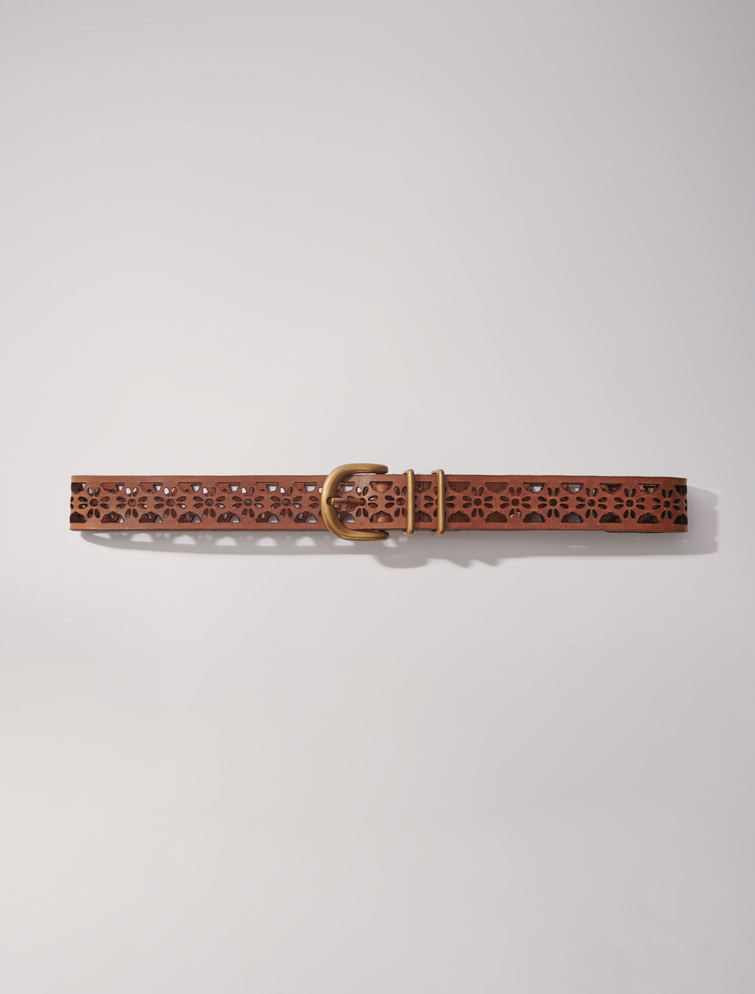 Leather belt with flower detail