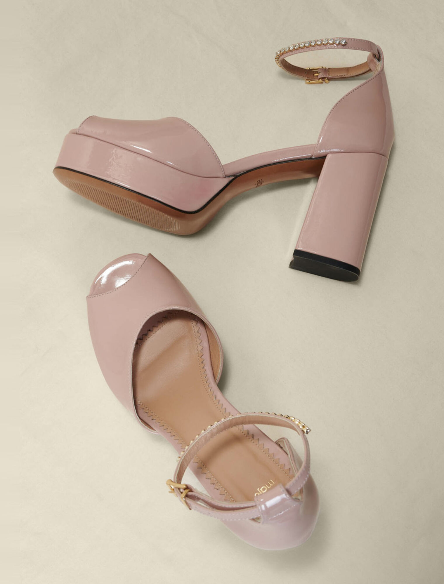 Patent leather heeled sandals