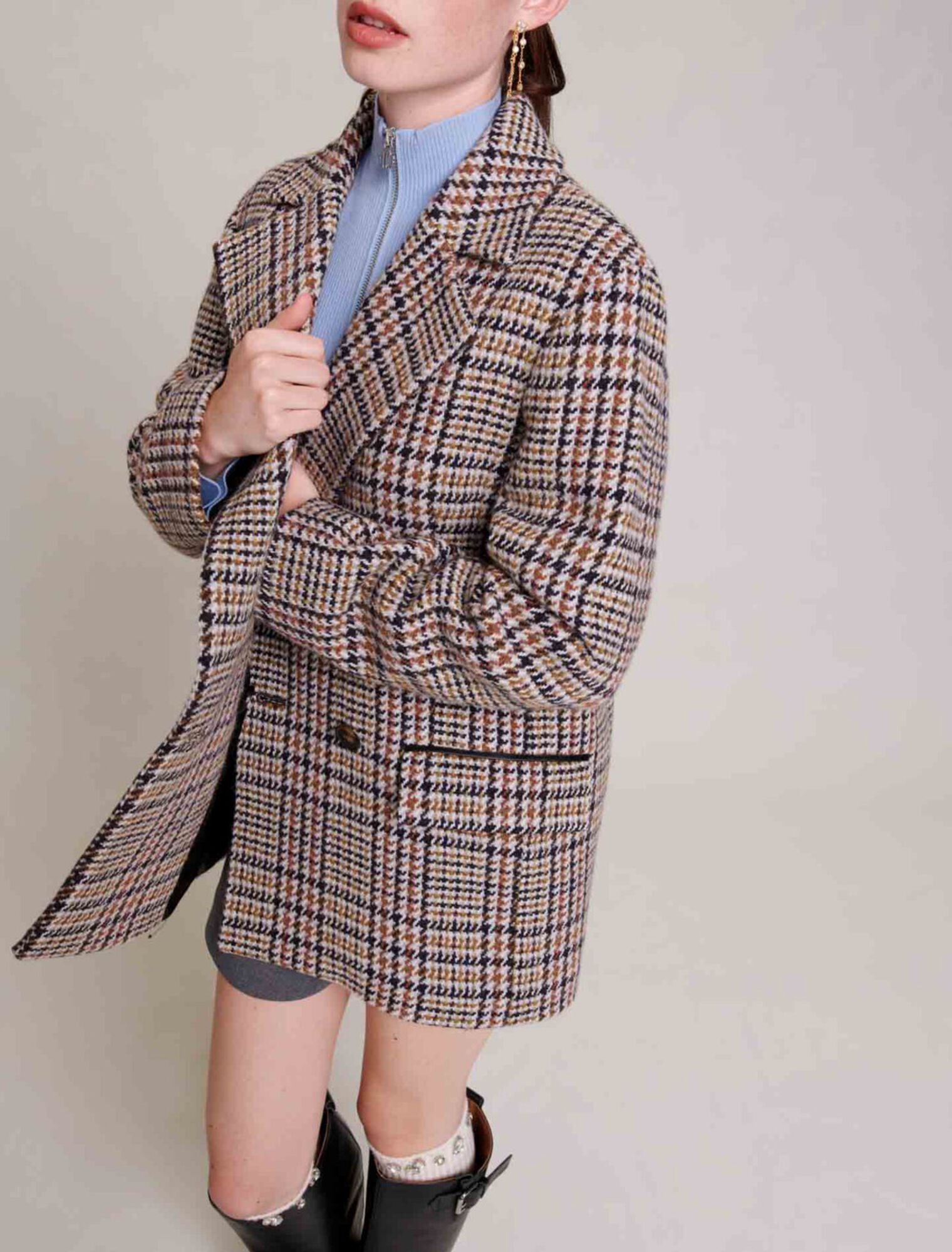 Short checked jacket