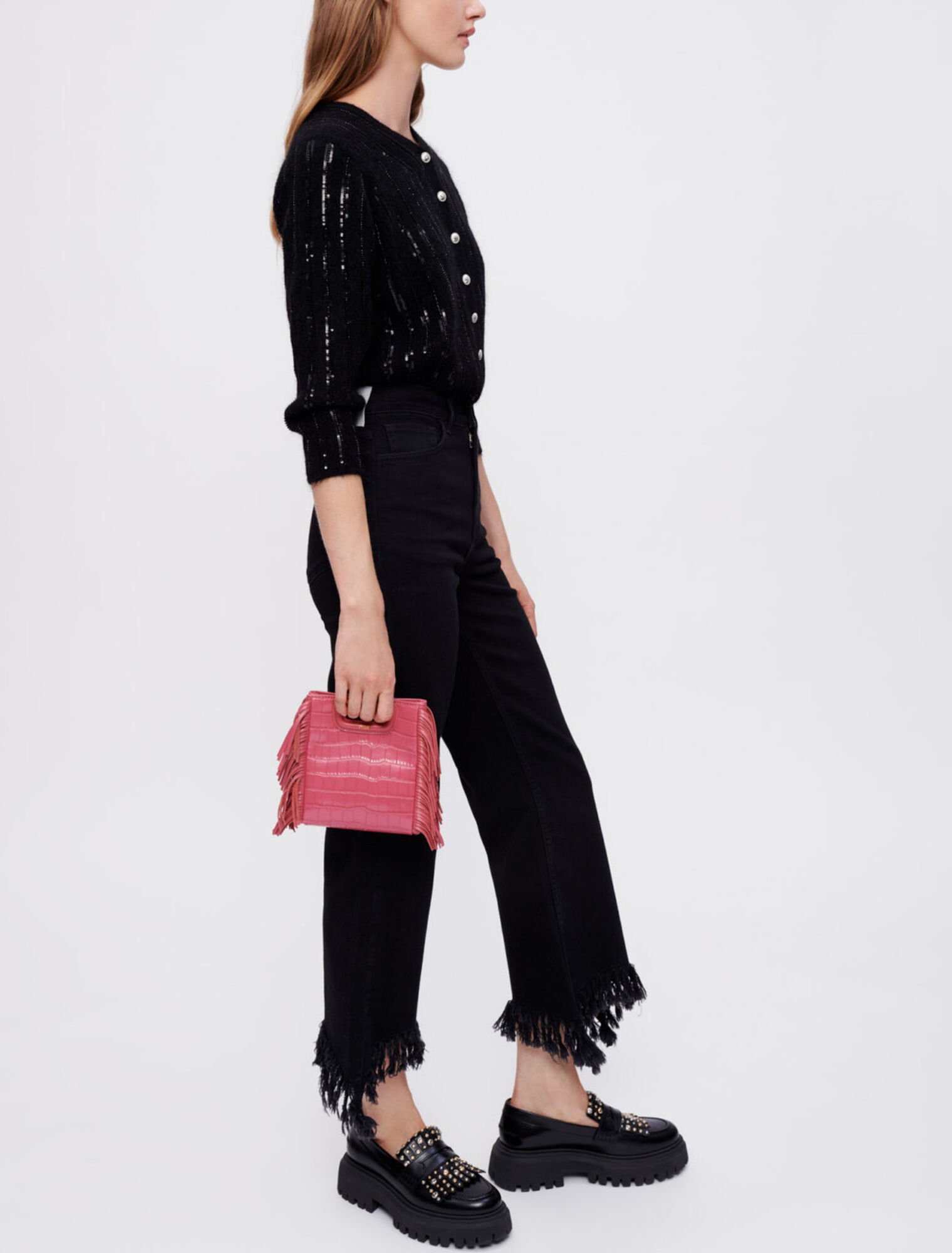 Black high-waisted jeans ripped
