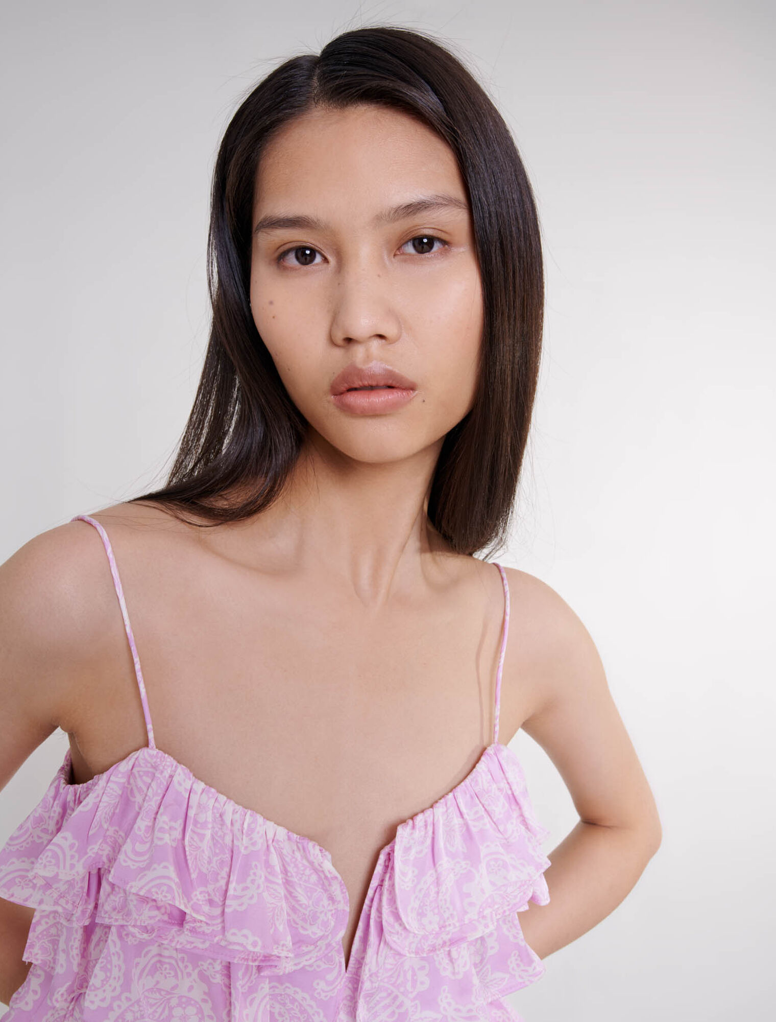 Patterned ruffled crop top