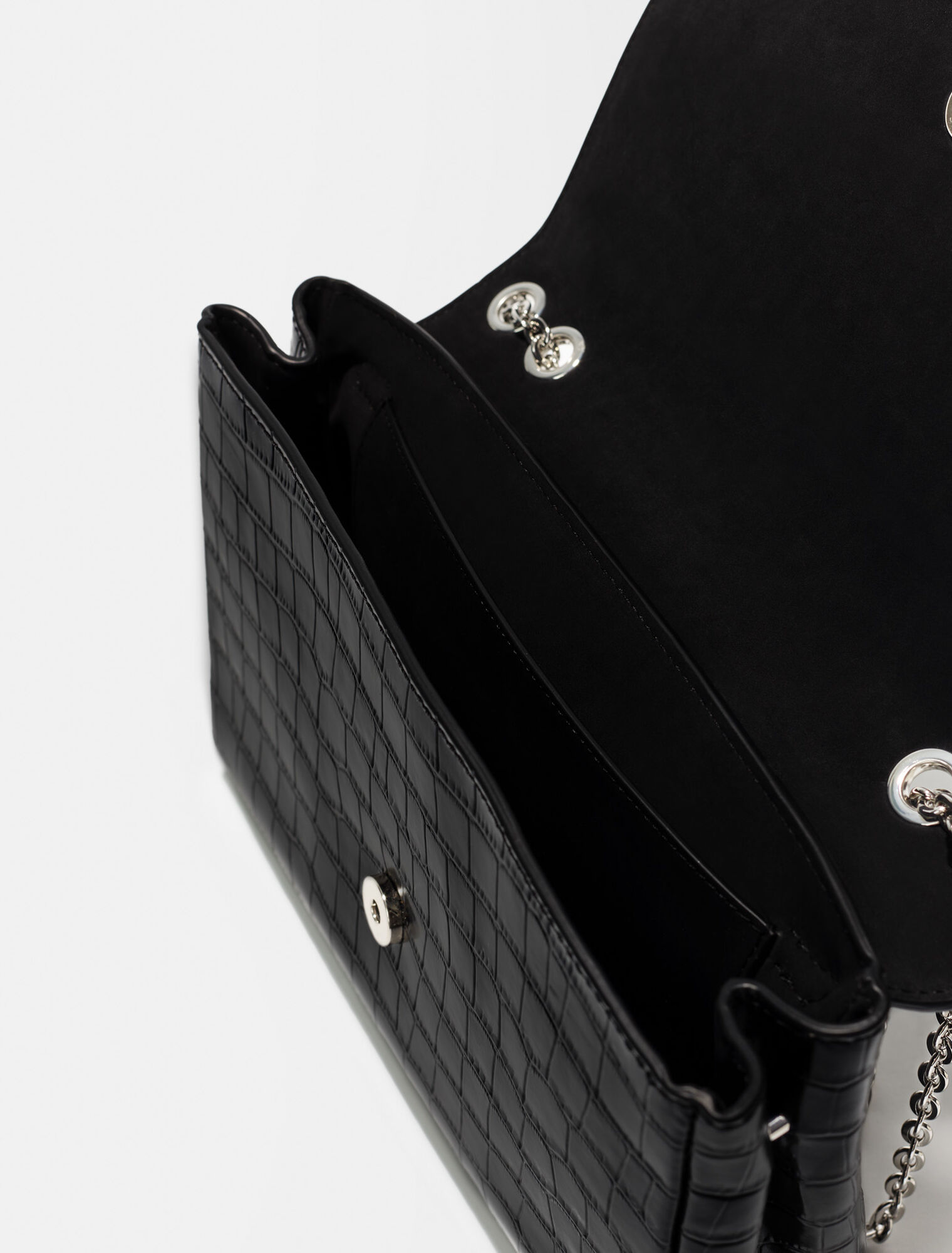 Leather bag with Clover logo