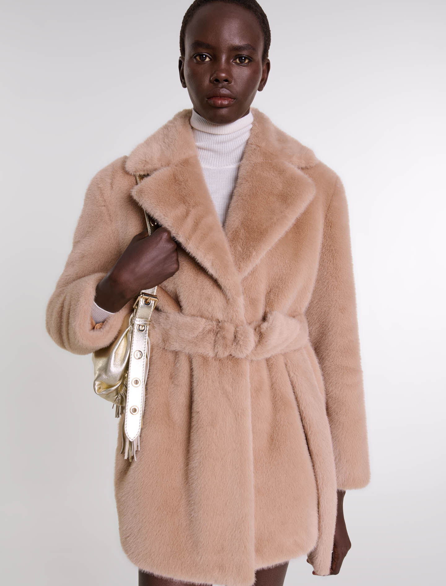 Mela - Luxury Faux Fur Coat – EssenceLane