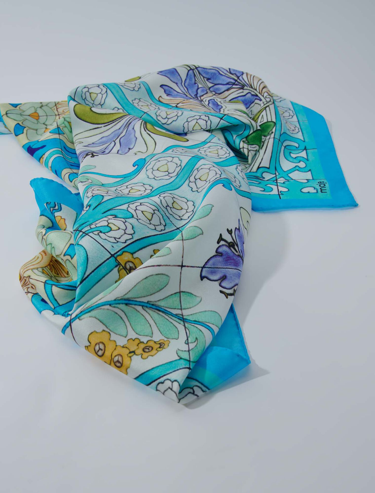 Mosaic pattern silk scarf