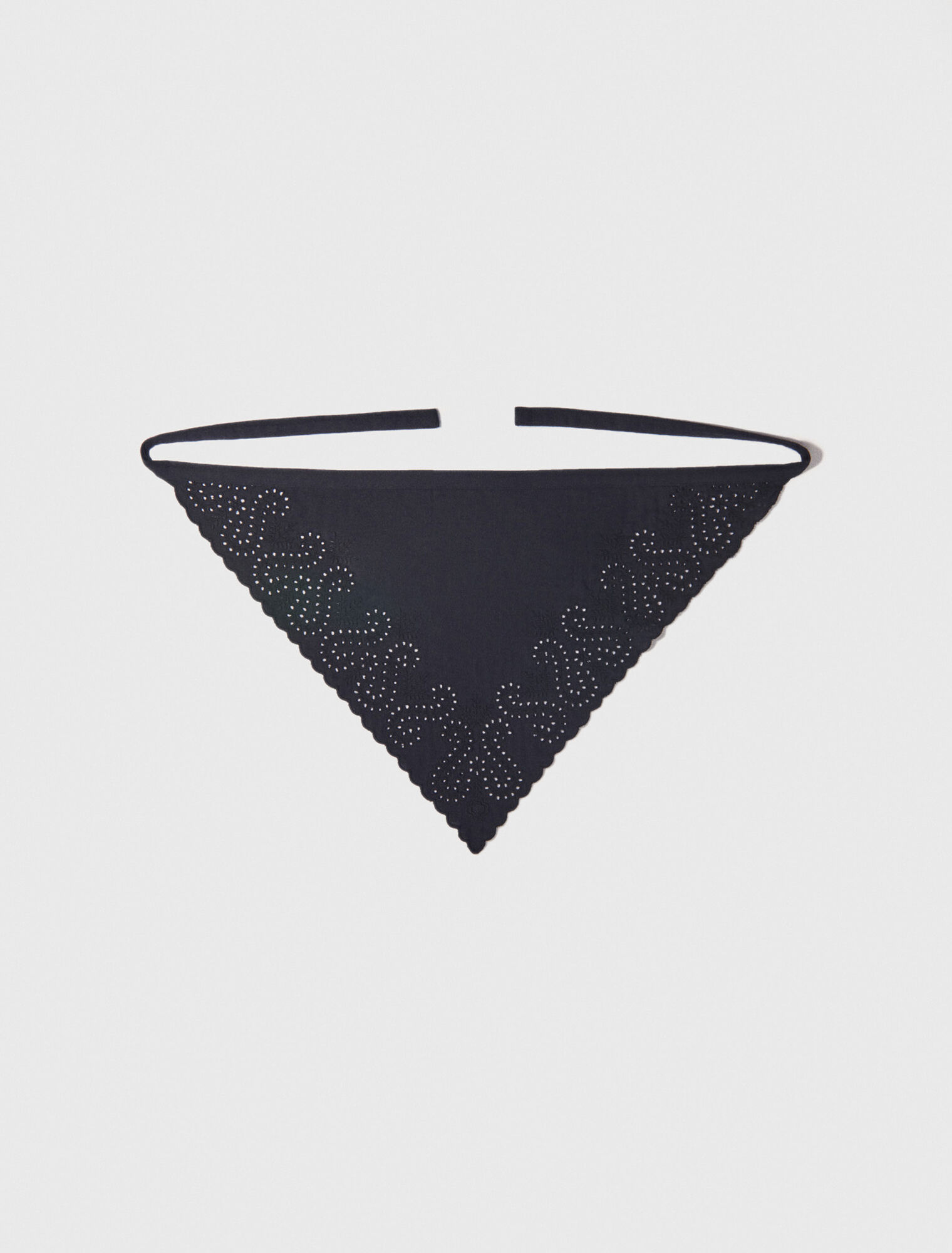 Triangle scarf