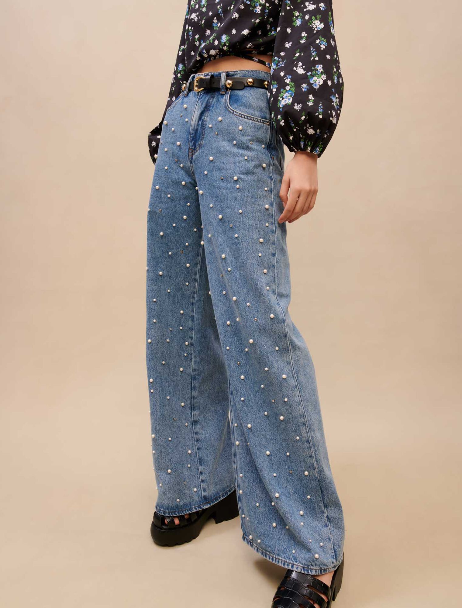 Wide-leg jeans with bead embellishment
