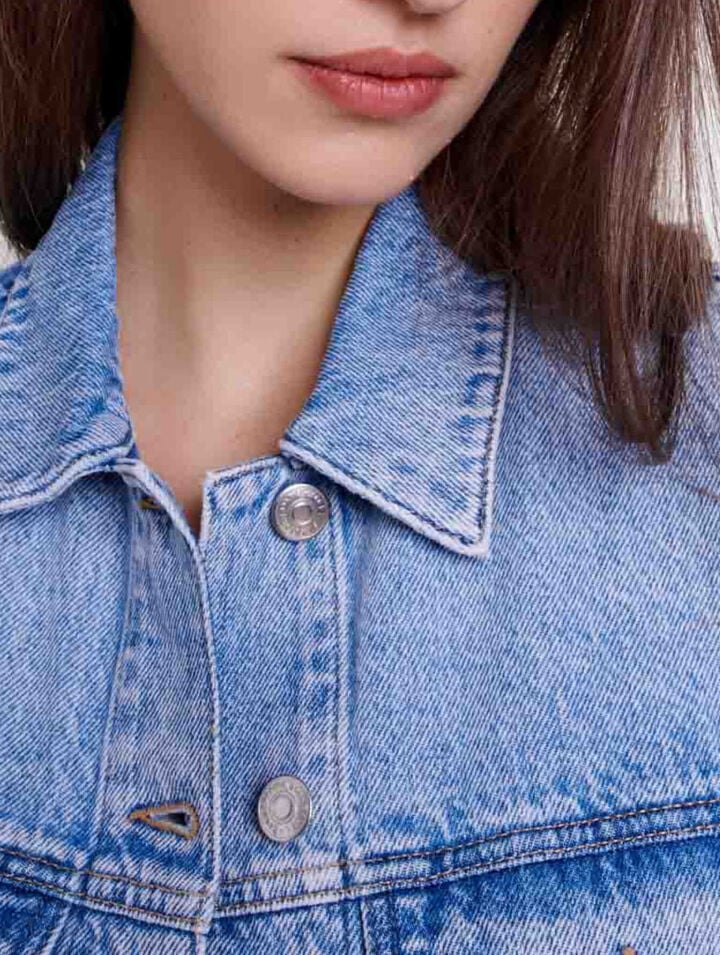 Sleeveless denim jacket