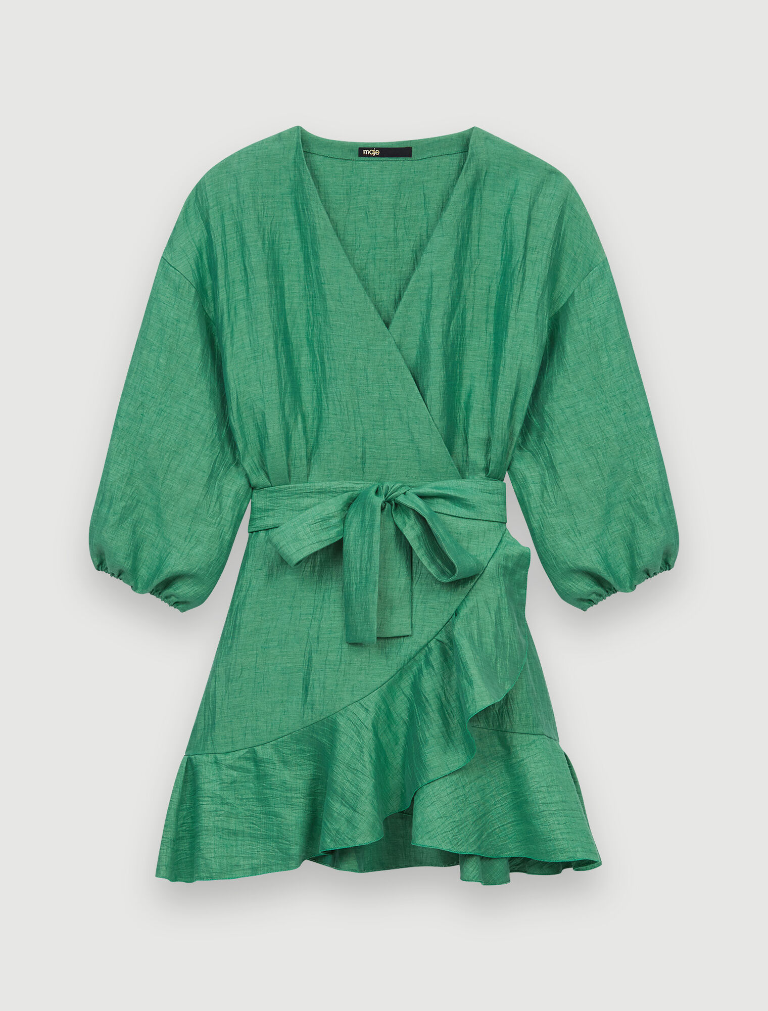 Wrap dress with tie