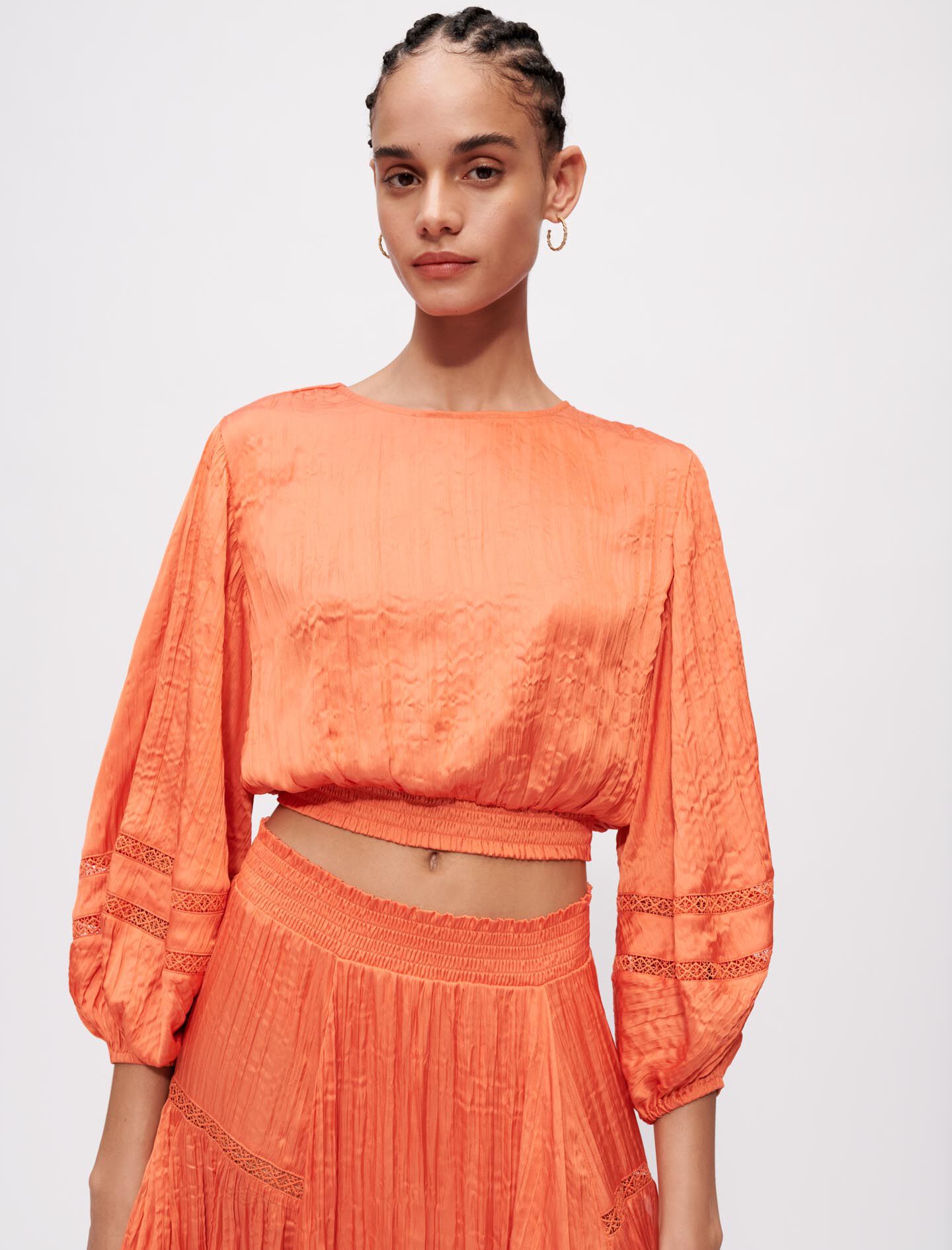 Ivory Crinkle Flared Sleeve Blouse – Ro&Zo