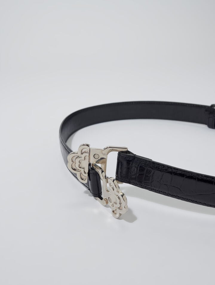 Clover buckle belt