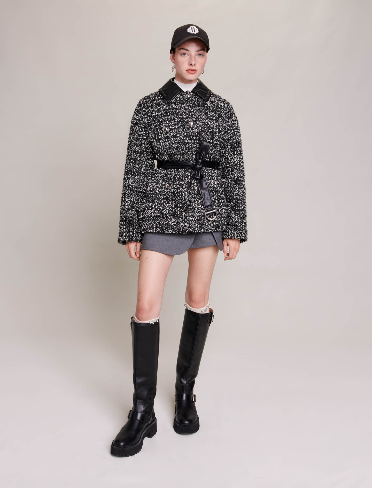 Short tweed coat