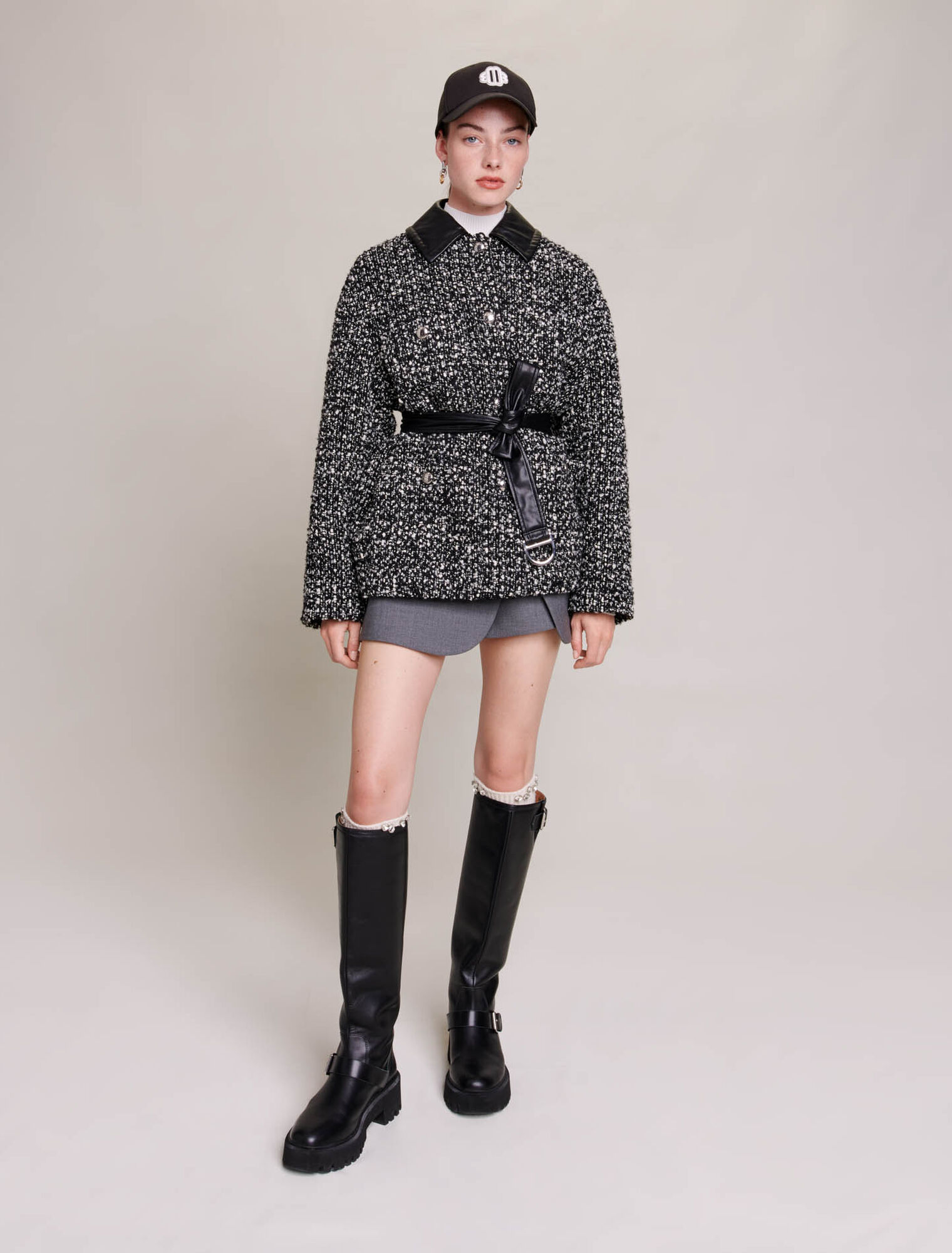 Short tweed coat