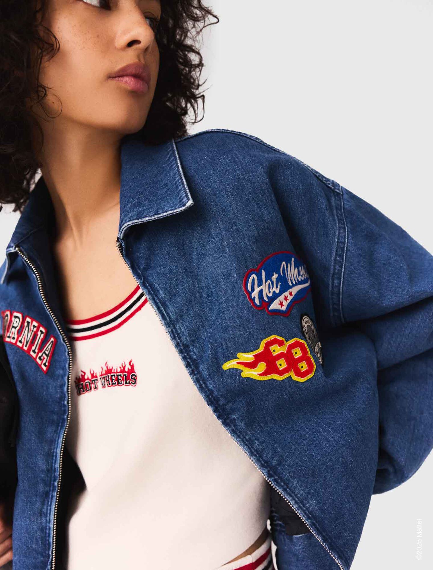 Oversized embroidered denim jacket