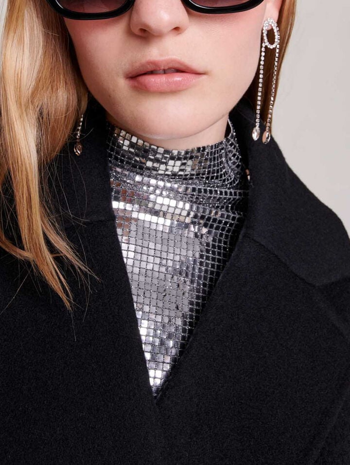 Short tied coat