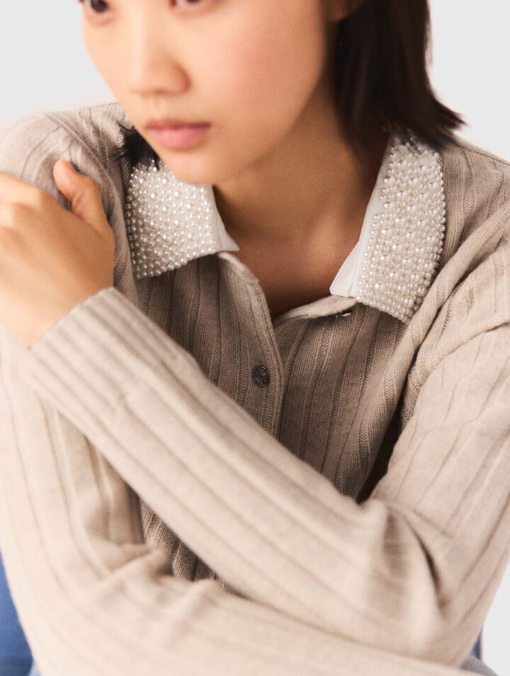 Cardigan with removable bead collar