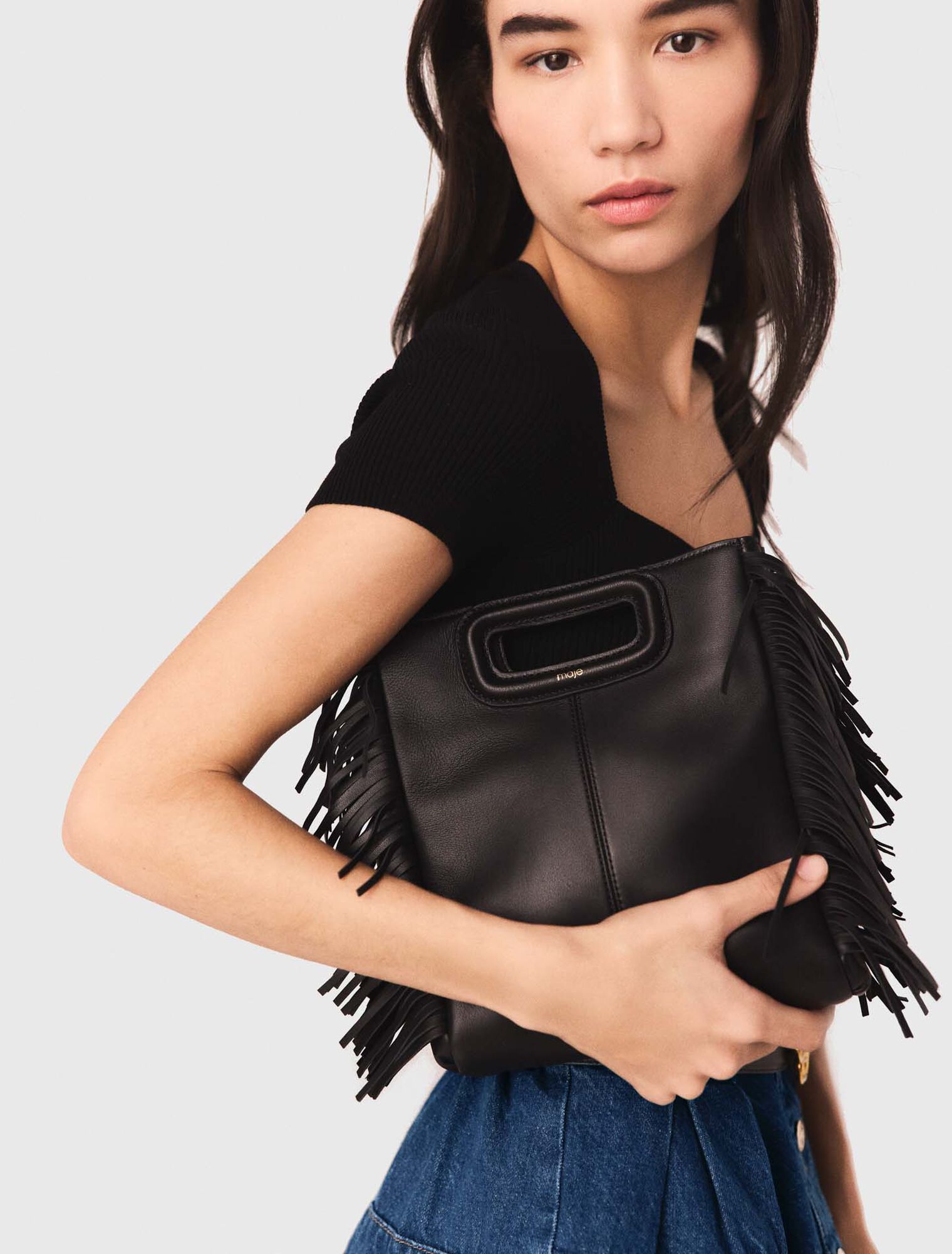 Smooth leather M bag with fringing
