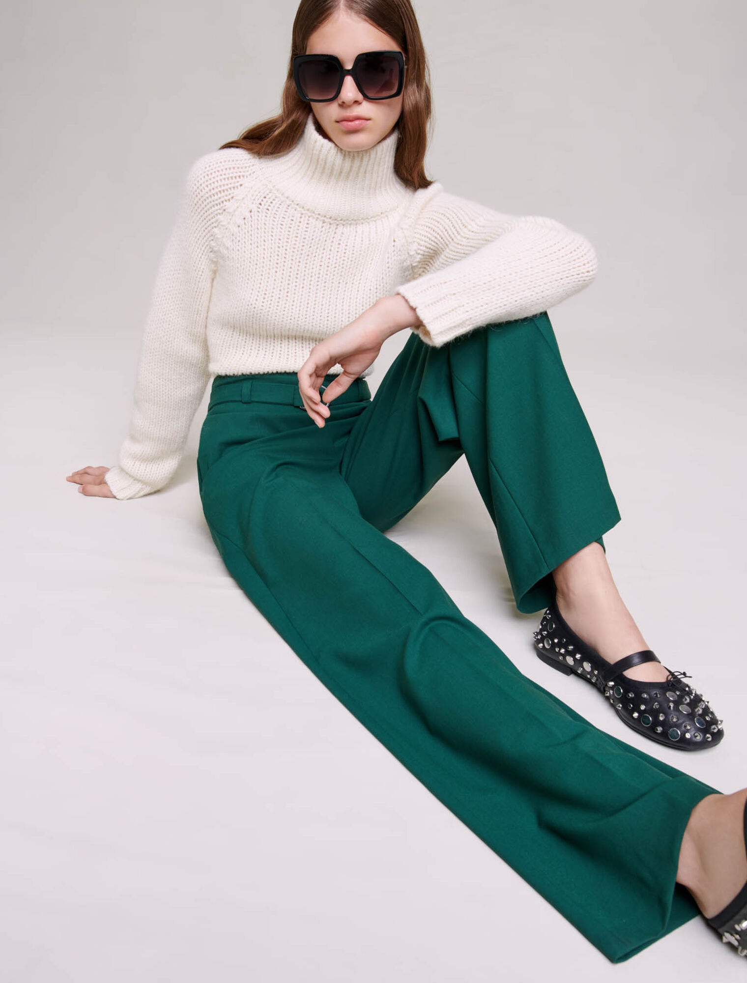 Wide-leg suit trousers
