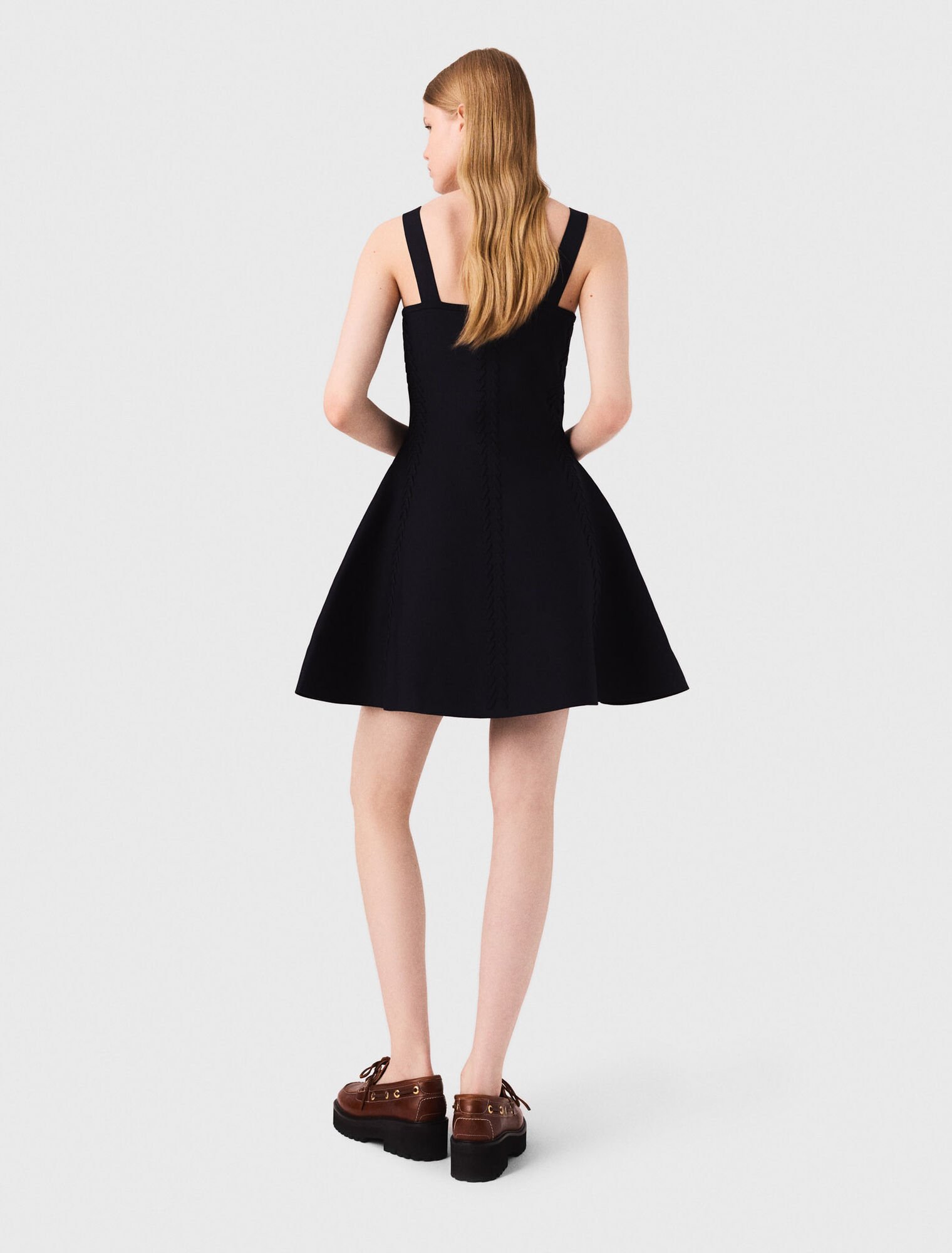 Short knitted babydoll dress 