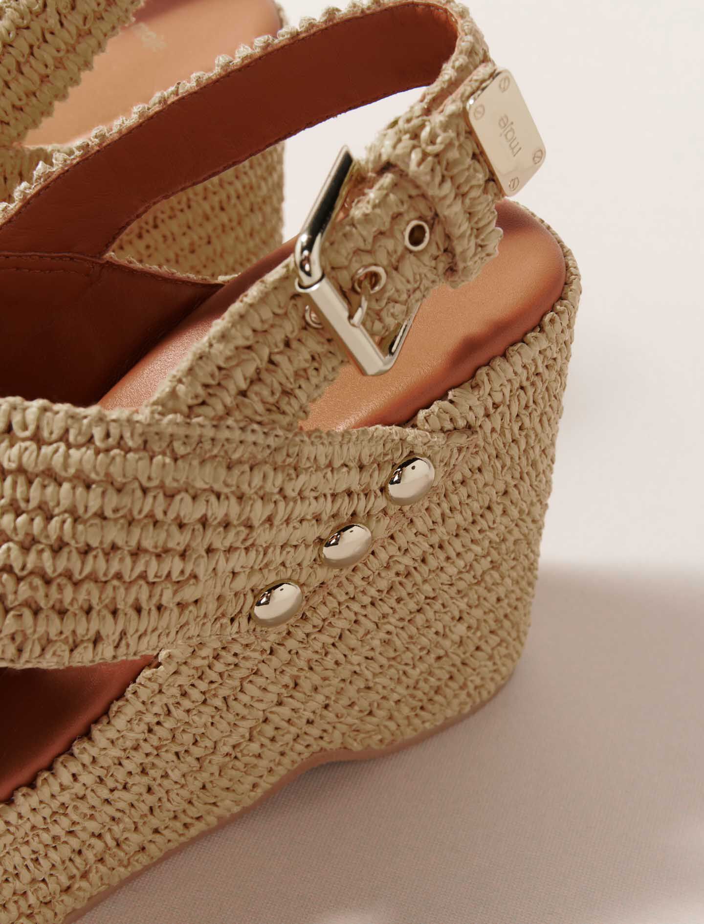 MAJE [マージ] Raffia Cross Wedge Sandals Wedge sandals with raffia effect Brown For Women | Maje