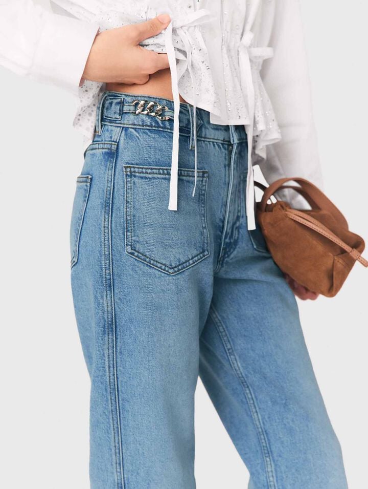 Straight jeans with chains