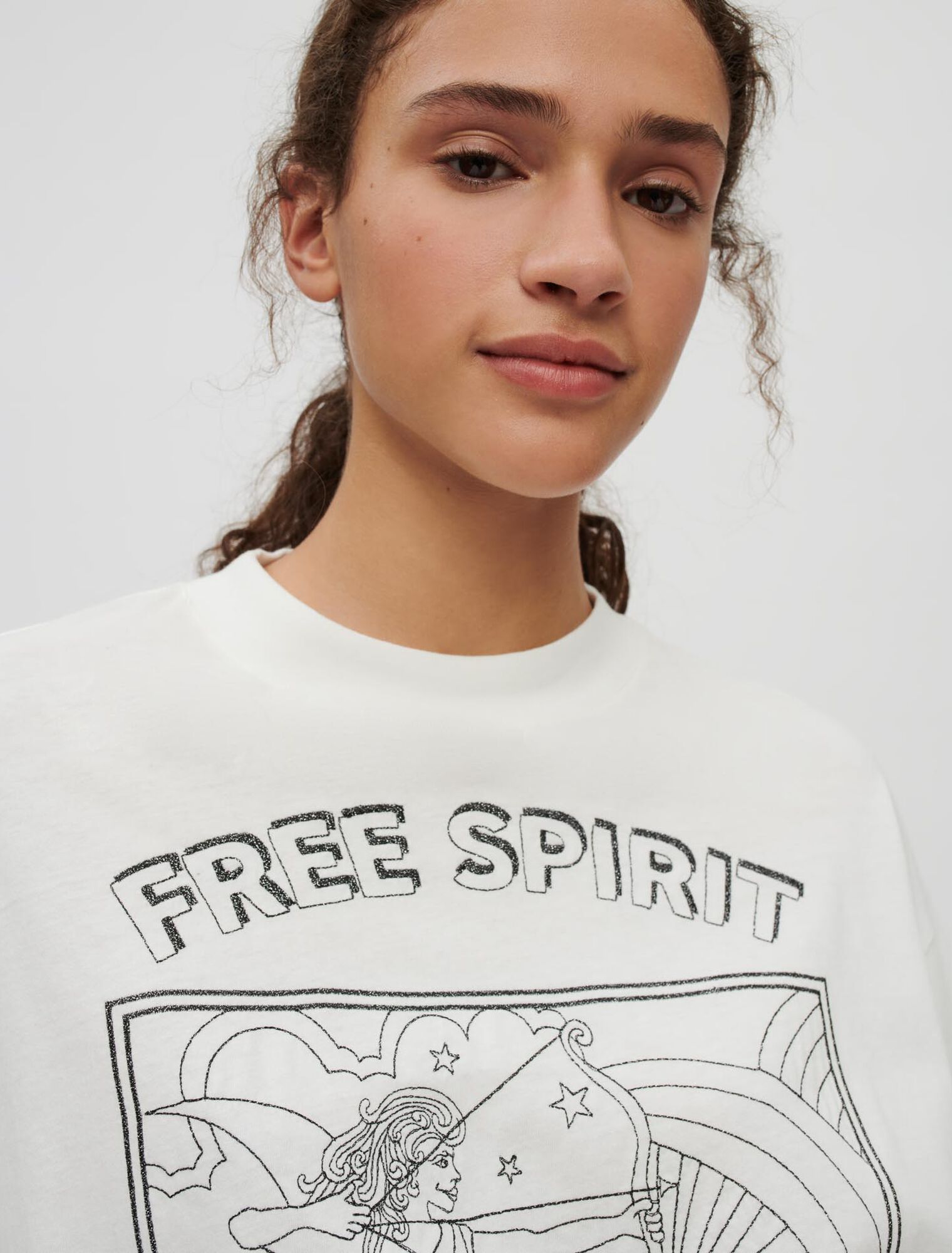 Wide T-shirt with Free Spirit embroidery