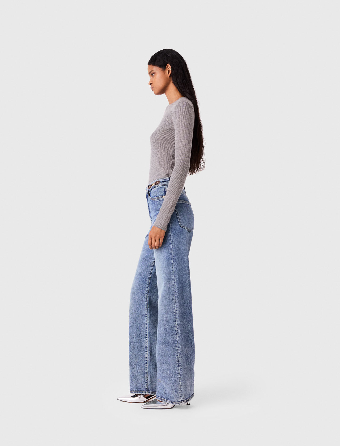 Second-Skin Round Neck Sweater