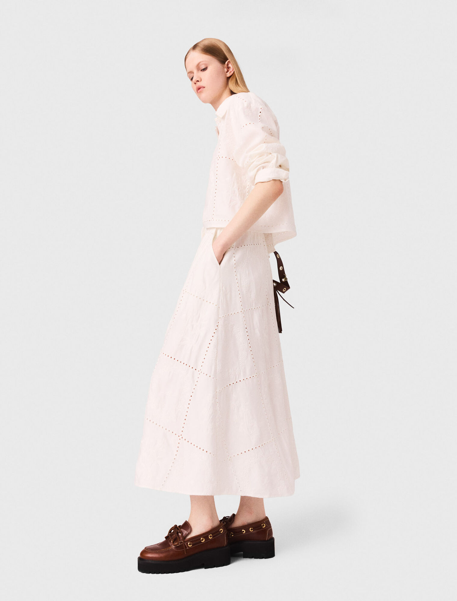 Embroidered midi skirt