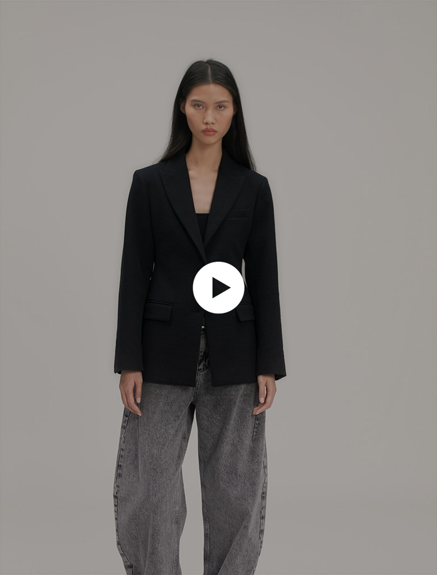Slim-fit suit jacket