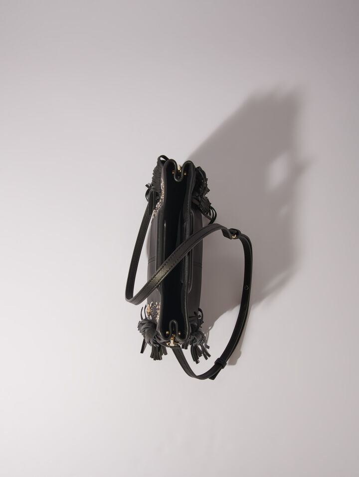 Studded leather M bag