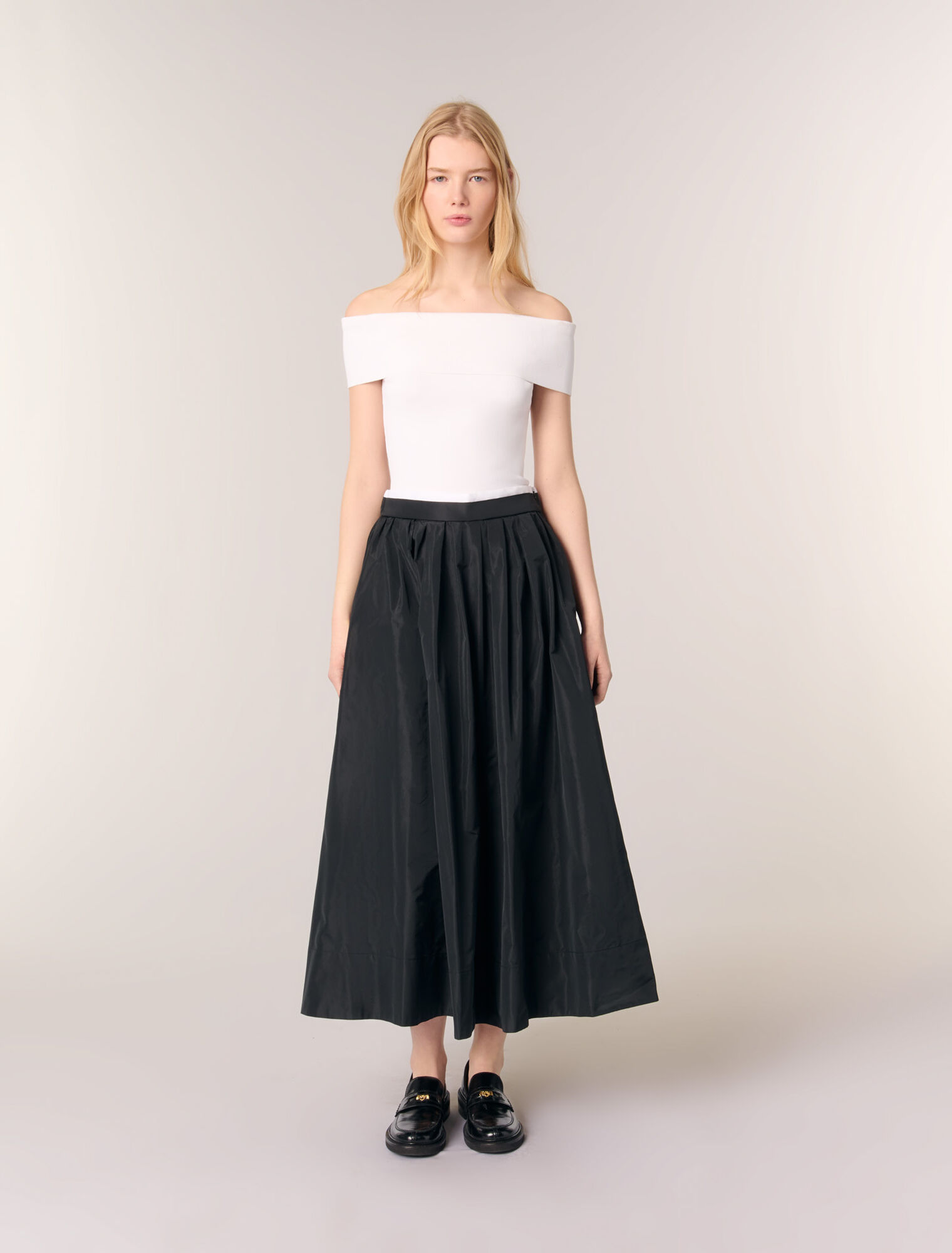 maxi skirt with contrast waistband